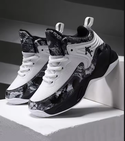 2025 New Boys Brand Basketball Shoes for Kids Sneakers Thick Sole Non-slip Children Sports Shoes Child Boy Basket Trainer Shoes